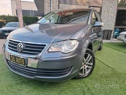Grigio Usata 2007 VW Touran Monovolume | 3950 € (Ottimo prezzo)