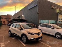 Beige Usata 2014 Renault Captur SUV | 8900 € (Buon prezzo)