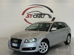 Argento Usata 2010 Audi A3 Attraction Tre volumi | 7500 € (Buon prezzo)