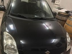 Nero Usata 2006 Suzuki Swift Due volumi | 3000 €