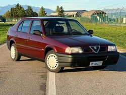 Rosso Usata 1993 Alfa Romeo 33 Tre volumi | 5900 €