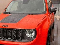 Arancione Usata 2015 Jeep Renegade Trailhawk SUV | 17.000 € (Cara)
