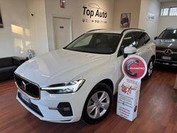 Bianco Usata 2021 Volvo XC60 Momentum SUV | 27.990 € (Ottimo prezzo)