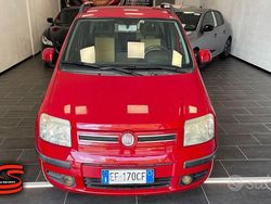 Rosso Usata 2010 Fiat Panda Dynamic Tre volumi | 4499 € (Buon prezzo)