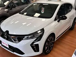 Grigio metallizzato Nuova 2024 Mitsubishi Colt Invite Due volumi | 19.900 € (Buon prezzo)