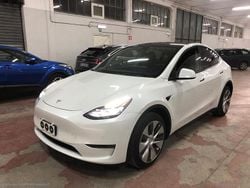 Bianco Usata 2021 Tesla Model Y Long Range AWD SUV | 29.799 € (Buon prezzo)