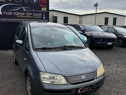 Grigio Usata 2008 Fiat Idea Monovolume | 2999 € (Buon prezzo)