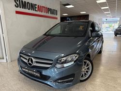 Blu Usata 2015 Mercedes B200 Premium Monovolume | 11.990 € (Buon prezzo)