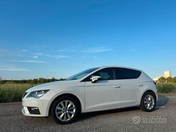 Bianco Usata 2018 Seat Leon Style Tre volumi | 12.500 € (Buon prezzo)