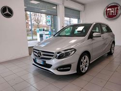Grigio Usata 2015 Mercedes B200 Monovolume | 13.800 € (Buon prezzo)