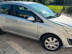 Grigio Usata 2013 Opel Corsa Due volumi | 4000 € (Buon prezzo)
