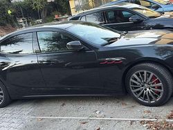 Usata 2019 Maserati Ghibli Tre volumi | 26.000 € (Buon prezzo)