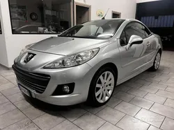 Grigio Usata 2011 Peugeot 207 CC Cabrio | 4900 € (Buon prezzo)
