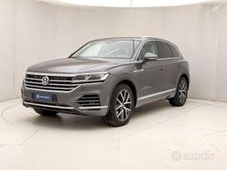 Grigio Usata 2020 VW Touareg Advance SUV | 39.900 € (Buon prezzo)