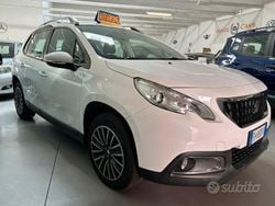 Bianco Usata 2017 Peugeot 2008 Allure SUV | 9290 € (Buon prezzo)