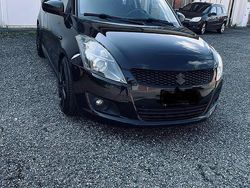 Nero Usata 2016 Suzuki Swift Due volumi | 7500 € (Buon prezzo)