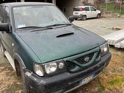 Usata 2000 Nissan Terrano SUV | 2800 € (Super prezzo)