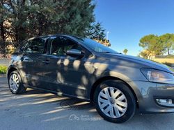 Usata 2011 VW Polo Tre volumi | 5000 € (Buon prezzo)