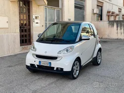 Usata 2007 Smart ForTwo Coupé Due volumi | 3500 € (Buon prezzo)