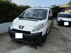 Bianco Usata 2011 Peugeot Expert Furgone | 6800 €