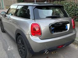 Grigio Usata 2018 Mini Cooper D Hype Due volumi | 15.800 € (Buon prezzo)