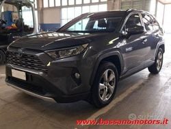 Grigio Usata 2020 Toyota RAV4 Hybrid SUV | 24.000 € (Buon prezzo)