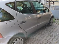 Usata 1999 Mercedes A140 Due volumi | 900 € (Buon prezzo)