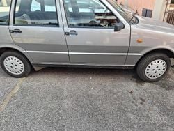 Grigio Usata 1985 Fiat Uno Due volumi | 1000 €