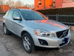 Grigio Usata 2009 Volvo XC60 SUV | 7000 € (Buon prezzo)