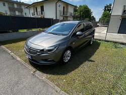 Grigio Usata 2019 Opel Astra Due volumi | 9000 € (Buon prezzo)