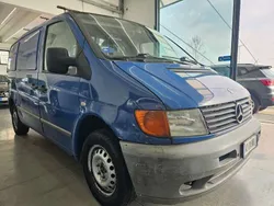 Blu/azzurro Usata 2002 Mercedes Vito Monovolume | 2900 € (Ottimo prezzo)