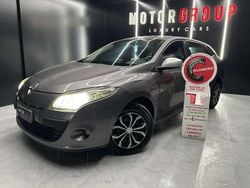 Grigio Usata 2010 Renault Mégane GrandTour Luxe Station wagon | 2490 € (Buon prezzo)