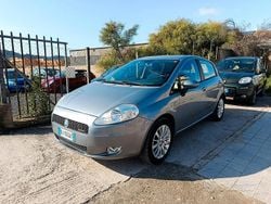 Grigio Usata 2007 Fiat Grande Punto Dynamic Due volumi | 2900 € (Buon prezzo)