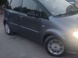 Grigio Usata 2010 Lancia Musa S Monovolume | 3500 € (Buon prezzo)