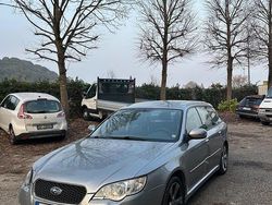 Grigio Usata 2009 Subaru Legacy Station wagon | 2500 €