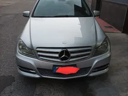 Usata 2013 Mercedes 180 Tre volumi | 6500 €