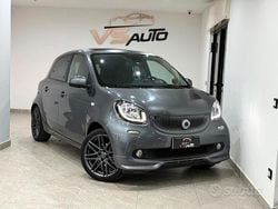 Grigio Usata 2017 Smart ForFour Brabus Due volumi | 16.999 € (Molto cara)