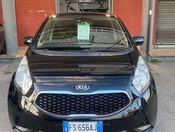 Nero Usata 2018 Kia Venga Active Due volumi | 7499 € (Buon prezzo)