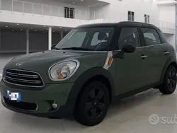 Verde(met.) Usata 2015 Mini Cooper D Countryman SUV | 10.850 € (Buon prezzo)