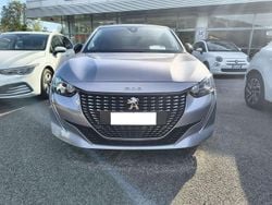 Grigio Usata 2023 Peugeot 208 Allure Due volumi | 16.900 € (Buon prezzo)
