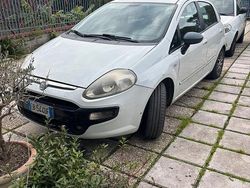 Bianco Usata 2011 Fiat Punto Due volumi | 2800 €
