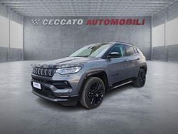 Grigio Usata 2024 Jeep Compass SUV | 28.392 € (Buon prezzo)