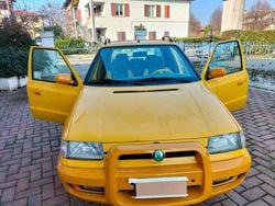 Oro Usata 1998 Skoda Felicia Fun Tre volumi | 16.000 €