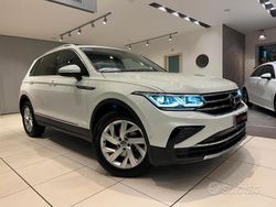 Bianco Usata 2022 VW Tiguan Elegance SUV | 30.990 € (Cara)