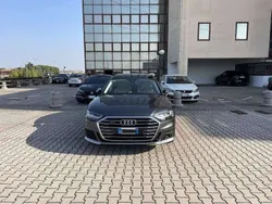 Grigio Usata 2019 Audi A8 Ambiente Tre volumi | 49.999 € (Molto cara)