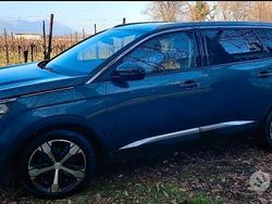 Verde Usata 2018 Peugeot 5008 Allure Monovolume | 15.000 € (Buon prezzo)