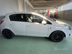 Bianco Usata 2010 Opel Corsa Edition Tre volumi | 900 € (Super prezzo)
