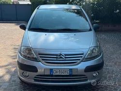 Argento Usata 2003 Citroën C3 Exclusive Due volumi | 1990 € (Buon prezzo)