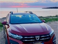 Rosso Usata 2022 Dacia Sandero Stepway Due volumi | 13.500 € (Buon prezzo)