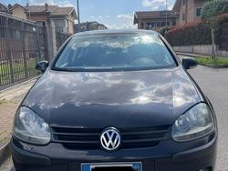 Blu Usata 2004 VW Golf V Due volumi | 3000 €